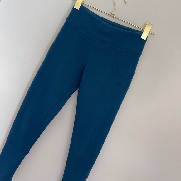 Free People Movement “Virgo” Split Calf Leggings - Picture 5 of 7